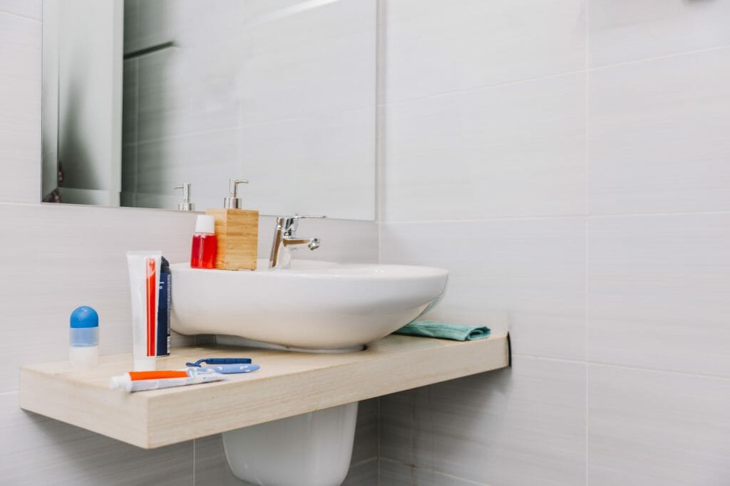 bathroom storage
